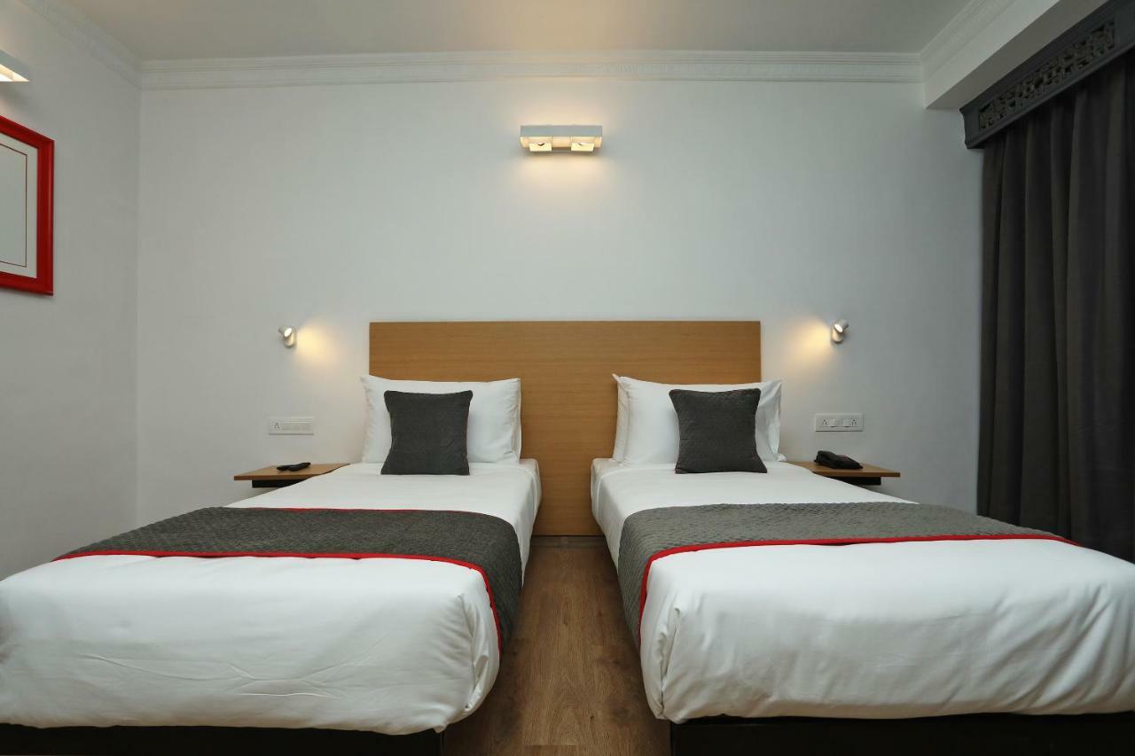 Golden Parkk Hotel Calcutta  Esterno foto
